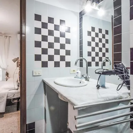 In * 贾迪尼-纳克索斯