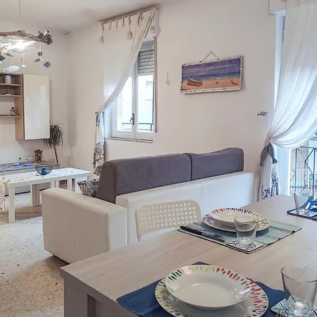 In * 贾迪尼-纳克索斯